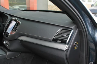 Volvo XC90 Volvo XC90 T8 Recharge AWD R-Design | Longe Range | Panoramadak | Stoelverwarming | BLIS | Trekhaak | Harman / Kardon | Glossy Black | Keyless - afbeelding nr 47