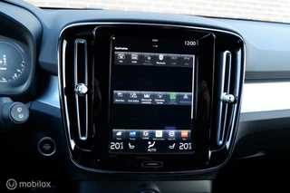Volvo XC40 Volvo XC40 MY23 (facelift) T4 211PK RECHARGE CORE BRIGHT | CAMERA | 19INCH - afbeelding nr 25