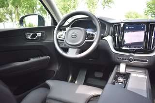 Volvo XC60 Volvo XC60 T6 350PK AWD Plus Dark | Climate | Getint Glas | Trekhaak - afbeelding nr 27