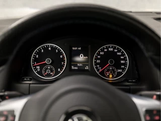 Volkswagen Tiguan Volkswagen Tiguan 1.4 TSI R-Line Sport 150Pk Automaat (PANORAMADAK, NAVIGATIE, XENON, CAMERA, LEDEREN SPORTSTOELEN, STOELVERWARMING, KEYLESS, CRUISE, NIEUWE APK, NIEUWSTAAT) - afbeelding nr 26