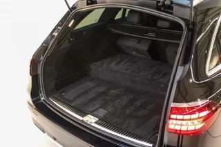 Mercedes-Benz E-Klasse Mercedes E-klasse Estate 300e Business Solution AMG | PANO | - afbeelding nr 15