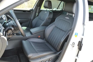 Škoda Superb Skoda Superb Combi 1.4 TSI 218 pk  iV Laurin & Klement PHEV trekhaak - afbeelding nr 5