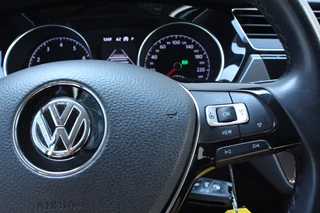 Volkswagen Touran Volkswagen Touran 1.5 TSI DSG Highline 7p 1eEIG! ACC CARPLAY DAB CAMERA '19 - afbeelding nr 29