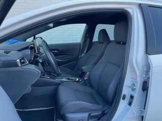 Toyota Corolla Touring Sports Toyota Corolla Touring Sports 2.0 Hybrid Team D | CarPlay | Camera | ACC | LED | Keyless | DAB+ - afbeelding nr 24