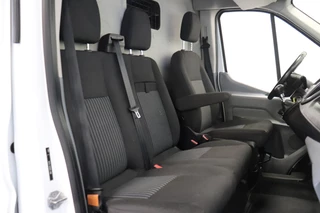 Ford Transit Ford Transit 330 2.0 TDCI L3H2 - Airco - Cruise - Camera  - € 9.950,- Ex. BTW - afbeelding nr 4