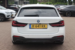 BMW 5 Serie BMW 5 Serie Touring 530e Business Ed. M Sport / Trekhaak / Panoramadak / Head-up / 19'' / Laser LED / Sfeerverlichting / Leder / Safety-pack / Stuurverwarming / Cruise Control - afbeelding nr 15