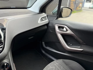 Peugeot 2008 Peugeot 2008 1.2 PureTech Blue Lion - afbeelding nr 38