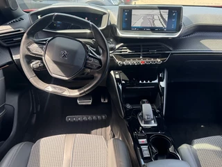 Peugeot 2008 Peugeot 2008 1.2 PURETECH AUT. GT-LINE LED NAVI CAMERA CARPLAY AIRCO LMV PDC - afbeelding nr 6
