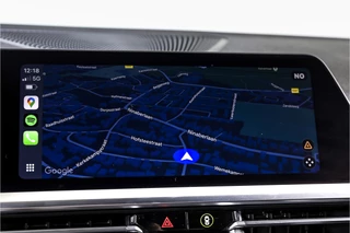 BMW 3 Serie BMW 3 Serie Touring 330e 292 PK xDrive High Executive M-Sport - Automaat | Dig. Cockpit | Cruise | Stoelverw. | PDC | 360 Camera | NAV + App. Connect | ECC | Elek. Klep | DAB | LM 18