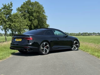 Audi RS5 Audi RS5 quattro 450 pk|RS-design|Dynamic|Pano|IPE uitlaat|Vol|Topstaat! - afbeelding nr 2
