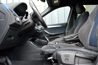 BMW X1 BMW X1 sDrive18i M-Sport Rijklaarprijs-Garantie Navigatie Led Sport Interieur - afbeelding nr 12