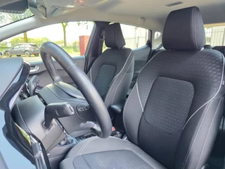 Ford Fiesta Ford Fiesta 1.0 EcoBoost Titanium / NAP / GARANTIE / CARPLAY / CAMERA / ALLSEASON / 6-BAK / DAB+ / LED / ISOFIX / LM-VELGEN ''16 ! - afbeelding nr 16