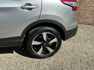 Nissan QASHQAI Nissan Qashqai 1.2 Automaat Tekna 17