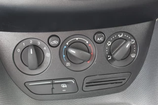 Ford Transit Connect Airco , Trekhaak , Mistlampen voor , Bluetooth Imperial+ladderrol , Laadruimte betimmering - afbeelding nr 16