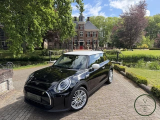 MINI Electric Mini Essential 33 kWh