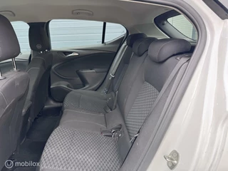Opel Astra Opel Astra 1.6 CDTI Online Edition - afbeelding nr 12