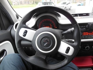 Renault Twingo Renault Twingo 1.0 SCe Collection Staat in De Krim - afbeelding nr 12