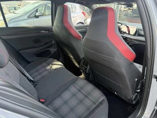 Volkswagen Golf Volkswagen Golf 2.0 TSI GTI pano 2024 - afbeelding nr 6