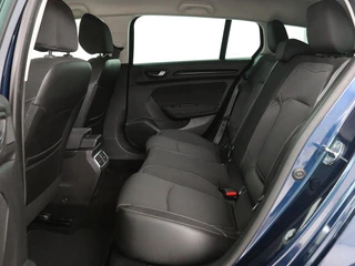 Renault Mégane Renault Mégane 1.5 dCi Zen | Trekhaak | Navigatie |  Climate control | Parkeerhulp | Bluetooth | Cruise control - afbeelding nr 6