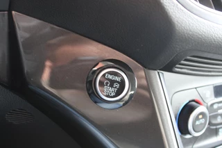 Ford C-MAX Ford C-Max 1.0 Titanium | Trekhaak | Navigatie | Climate control - afbeelding nr 16