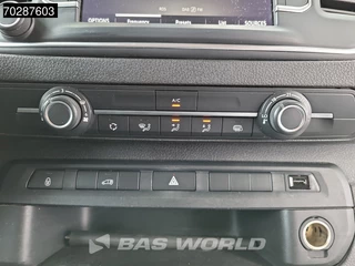 Opel Vivaro Opel Vivaro 145PK L3H1 Navi Airco Cruise Camera Parkeersensoren Euro6 L3 6m3 Airco Cruise control - afbeelding nr 15