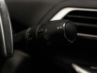 Peugeot 3008 Peugeot 3008 1.2 PureTech Allure Sport (PANORAMADAK,APPLE CARPLAY,NAVI,LED,CAMERA,360 VIEW,PDC,CRUISE,LANE,CLIMATE,NETTE STAAT) - afbeelding nr 17