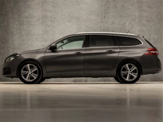 Peugeot 308 (PANORAMADAK, APPLE CARPLAY, GROOT NAVI, DENON AUDIO, KEYLESS, LEDER, SPORTSTOELEN, 360 CAMERA, CRUISE, NIEUWE APK, NIEUWSTAAT) - afbeelding nr 2