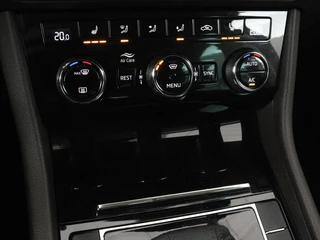 Škoda Superb Skoda Superb 1.4 TSI iV Laurin & Klement | Leder | Trekhaak |  Adaptive cruise | Stoelverwarming | Canton Sound | Navigatie | Memory | Full LED | Keyless | Carplay | PHEV - afbeelding nr 37