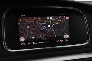 Volvo V40 Volvo V40 Cross Country 2.0 T4 Momentum | Automaat | Stoelverwarming |  Trekhaak | Camera | Full LED | Navigatie | Achterbankverwarming | Climate control - afbeelding nr 14