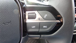 Peugeot 208 Peugeot 208 1.2 Pure Tech 100 Allure, Navi by Carplay, Camera, 3D Digidash - afbeelding nr 17