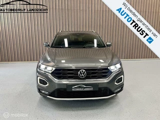 Volkswagen T-Roc Volkswagen T-Roc 1.5 TSI Sport - afbeelding nr 2