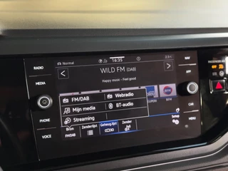 Volkswagen Taigo Volkswagen TAIGO 1.5 TSI R-Line | keyless | Side assist | camera | 19 inch | IQ light - afbeelding nr 20