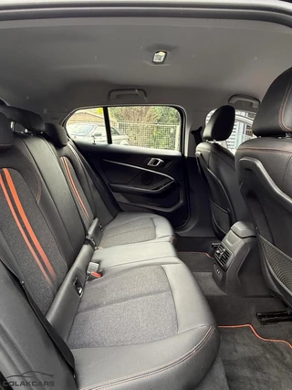 BMW 1 Serie BMW 1-serie 116d High Executive Automaat LED|Sportstoel-Navi - afbeelding nr 49