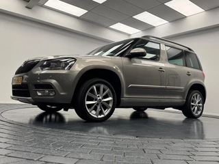 Škoda Yeti Skoda Yeti 1.2 TSi Elegance Automaat-Trekhaak-Navigatie-Panoramadak-Cr.contr-Clima-Camera-Parkeersensoren-Lm17''velgen-Bluetooth - afbeelding nr 17