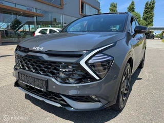 Kia Sportage Kia Sportage 1.6 T PHEV  AWD GT-PlusLine  , Panorama-dak , Dodehoek detectie , Parkeer assistent , Naviagtie & 360o Camera , Electr achterklep , Keyless , Luxe uitvoering ,  65km volledig electrische  rijden  hierna Hybride - afbeelding nr 12