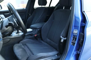 BMW 1 Serie BMW 1-serie M140i LCI / VOL! / RWD / Camera / H&K / Pano / 18
