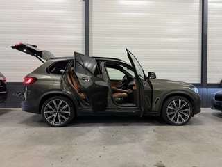 BMW X5 54DKM!!/PANO/HEAD-UP/H&K/22