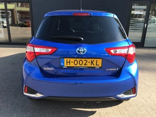 Toyota Yaris Toyota Yaris 1.5 HYB. DYNAMIC **Automaat/opendak/carplay** - afbeelding nr 6