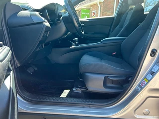 Toyota C-HR Toyota C-HR 1.2 DYNAMIC AUTOMAAT TREKHAAK/NAVIGATIE/CRUISE/ENZ. - afbeelding nr 38