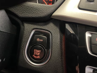 BMW 3 Serie BMW 3-serie Touring 318i Executive | LED | ELEKT ACHTERKLEP | NAVI | 18