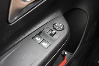 Opel Corsa-e Opel Corsa-e Edition 50 kWh 3 Fase - Carplay, Cruise, Clima, SOH 91% - afbeelding nr 21