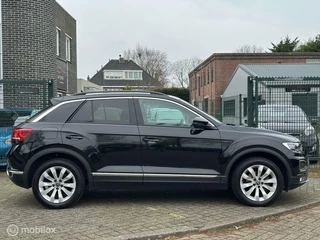 Volkswagen T-Roc Volkswagen T-Roc 1.5 TSI Sport Pano/Keyless/Camera - afbeelding nr 4