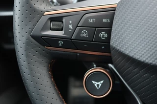 CUPRA Leon Sportstourer CUPRA Leon Sportstourer 1.5 TSI e-Hybrid Business LED/Keyless/Camera/Virtual Cockpit/Elek. klep/Acc/18