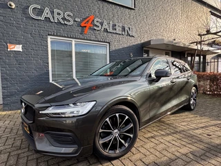 Volvo V60 2.0 B3 Autom Advantage + Led + Lmv + Navi + D-Glas - 2022!
