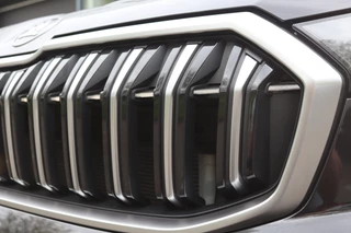 Škoda Kodiaq Pano/Leder/Matrix LED/DCC/360Camera/Head-up/Keyless/19