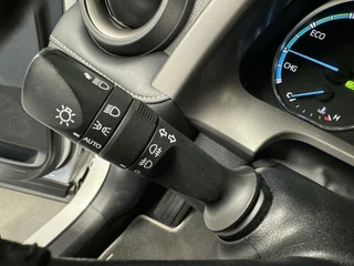 Toyota RAV4 Toyota RAV4 2.5 Hybrid Executive Business / Leder / Navi - afbeelding nr 33