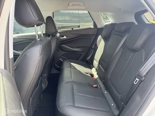 Opel Grandland X Opel Grandland X 1.6 Turbo Hybrid4 Ultimate / 300pk / Bomvol - afbeelding nr 23