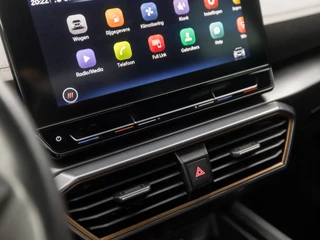 CUPRA Formentor 150Pk Automaat (APPLE CARPLAY, GROOT NAVI, SFEERVERLICHTING, LEDER, CAMERA, SPORTSTOELEN, STUUR/STOELVERWARMING, GETINT GLAS, KEYLESS, ADAPTIVE CRUISE, NIEUWSTAAT) - afbeelding nr 26