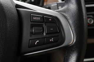BMW 2 Serie BMW 2-serie Active Tourer 225i Luxury Line | Panoramadak | Leder | Head-Up |  Camera | Memory | Full LED | Navigatie | Climate control | Cruise control - afbeelding nr 17