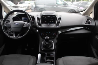 Ford C-MAX Ford C-MAX 1.0 Titanium / Trekhaak / Navigatie / Parkeerhulp V+A / 17'' / Stuur + Stoelverwarming / Elektr. achterklep / Getint glas / Cruise Control - afbeelding nr 2